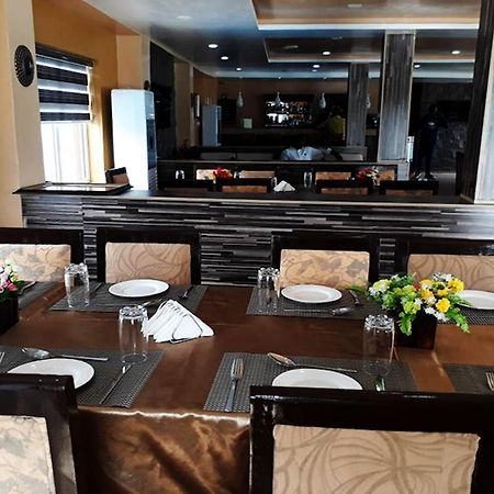 Aries Suites Lagos Exteriér fotografie