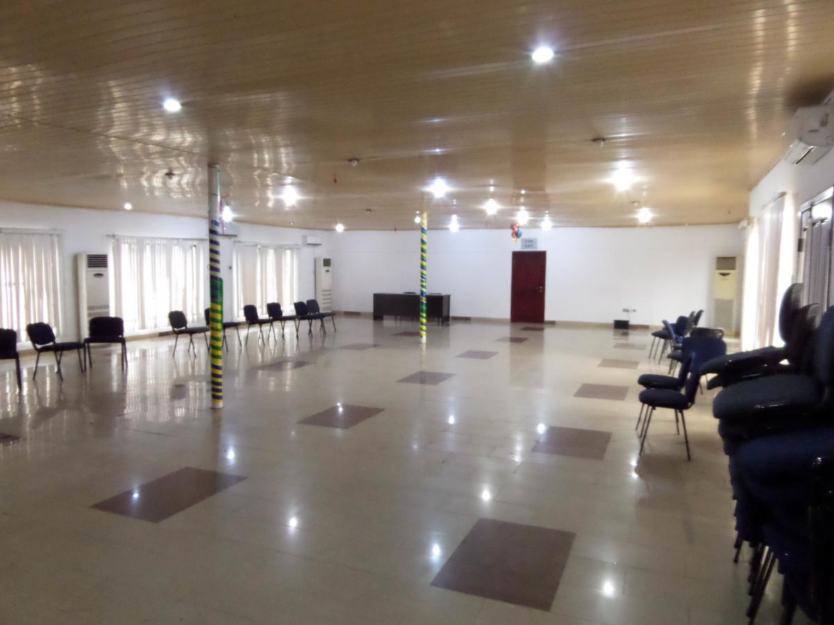 Aries Suites Lagos Exteriér fotografie